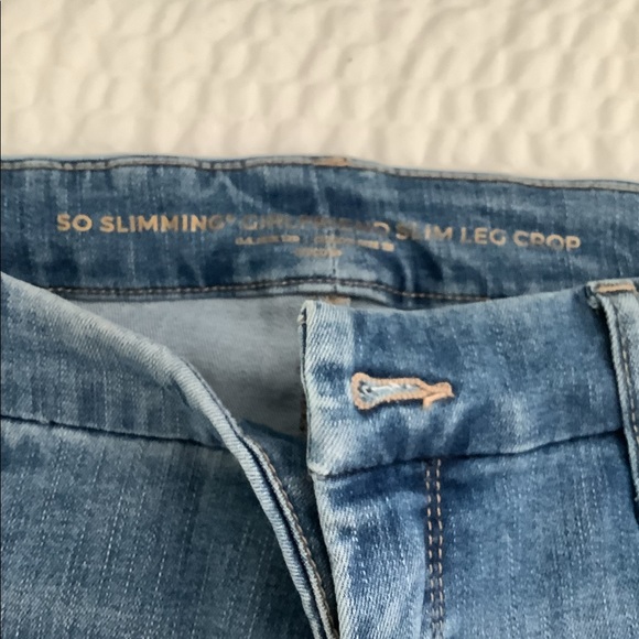 Chico’s So slimming crop jeans super cute. Very gently used. - Picture 3 of 6
